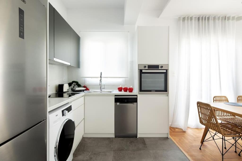 Blue Delta Apartment Palaio Faliro Athens Exterior photo