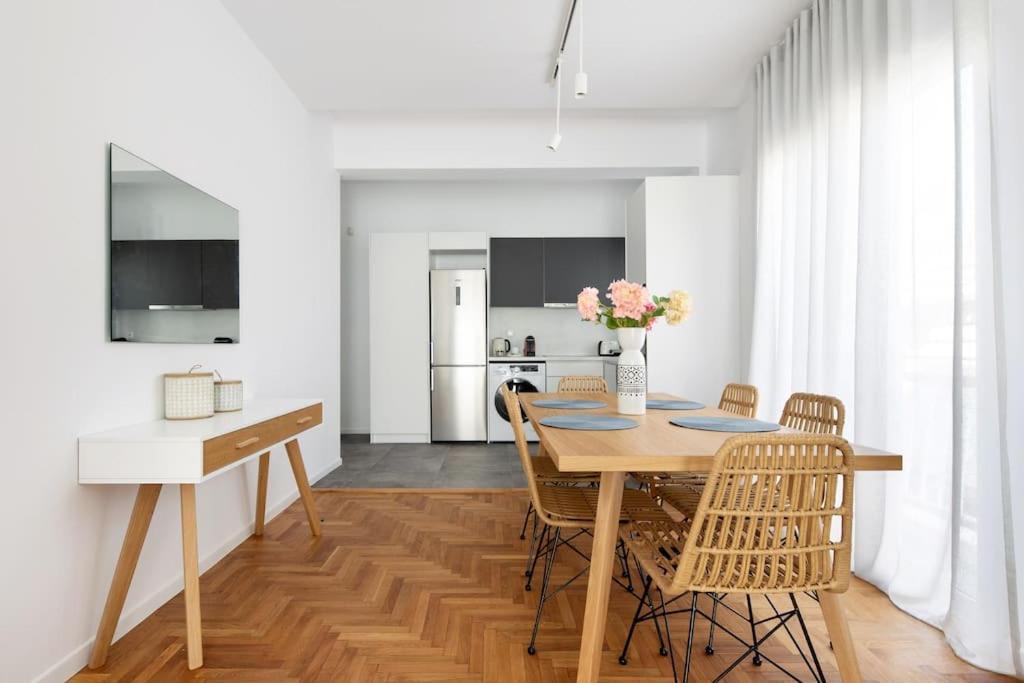 Blue Delta Apartment Palaio Faliro Athens Exterior photo