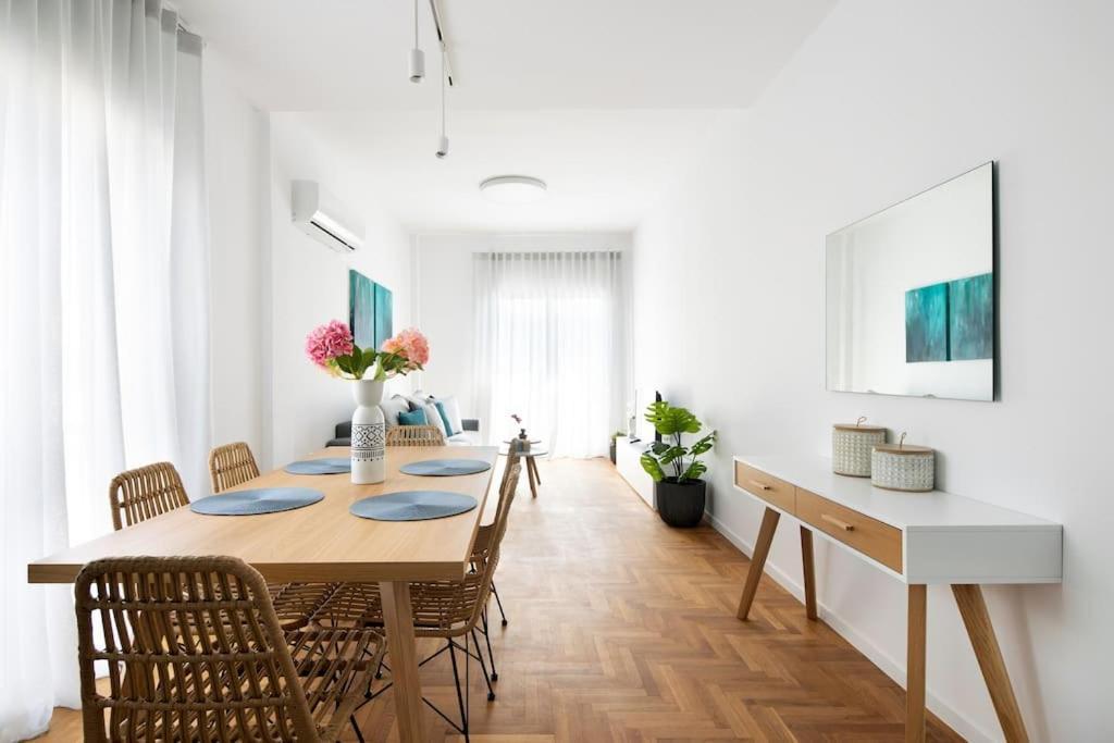 Blue Delta Apartment Palaio Faliro Athens Exterior photo